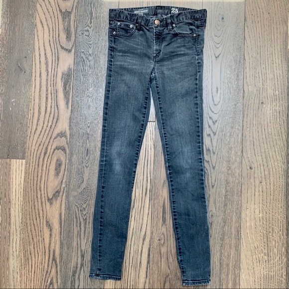 J. Crew Black Wash Mid-Rise Skinny Jeans - Picture 1 of 3